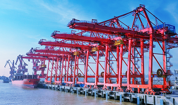 衛(wèi)華集團引入宏山設(shè)備，投產(chǎn)起重裝備智能制造工廠